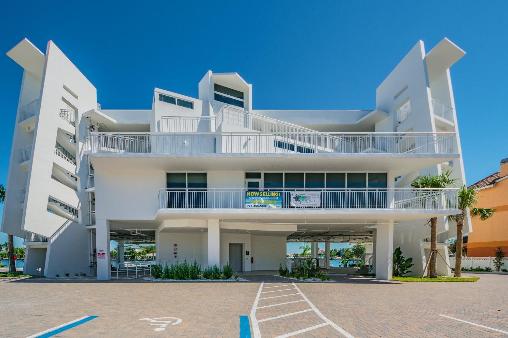 Provident Oceana Beachfront Suites St. Pete Beach Luaran gambar